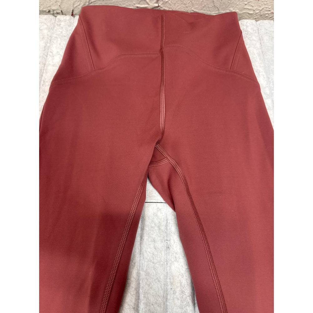Lululemon High Rise Leggings Size 2 Red Terracotta Contoured Seams 24‎ Inseam